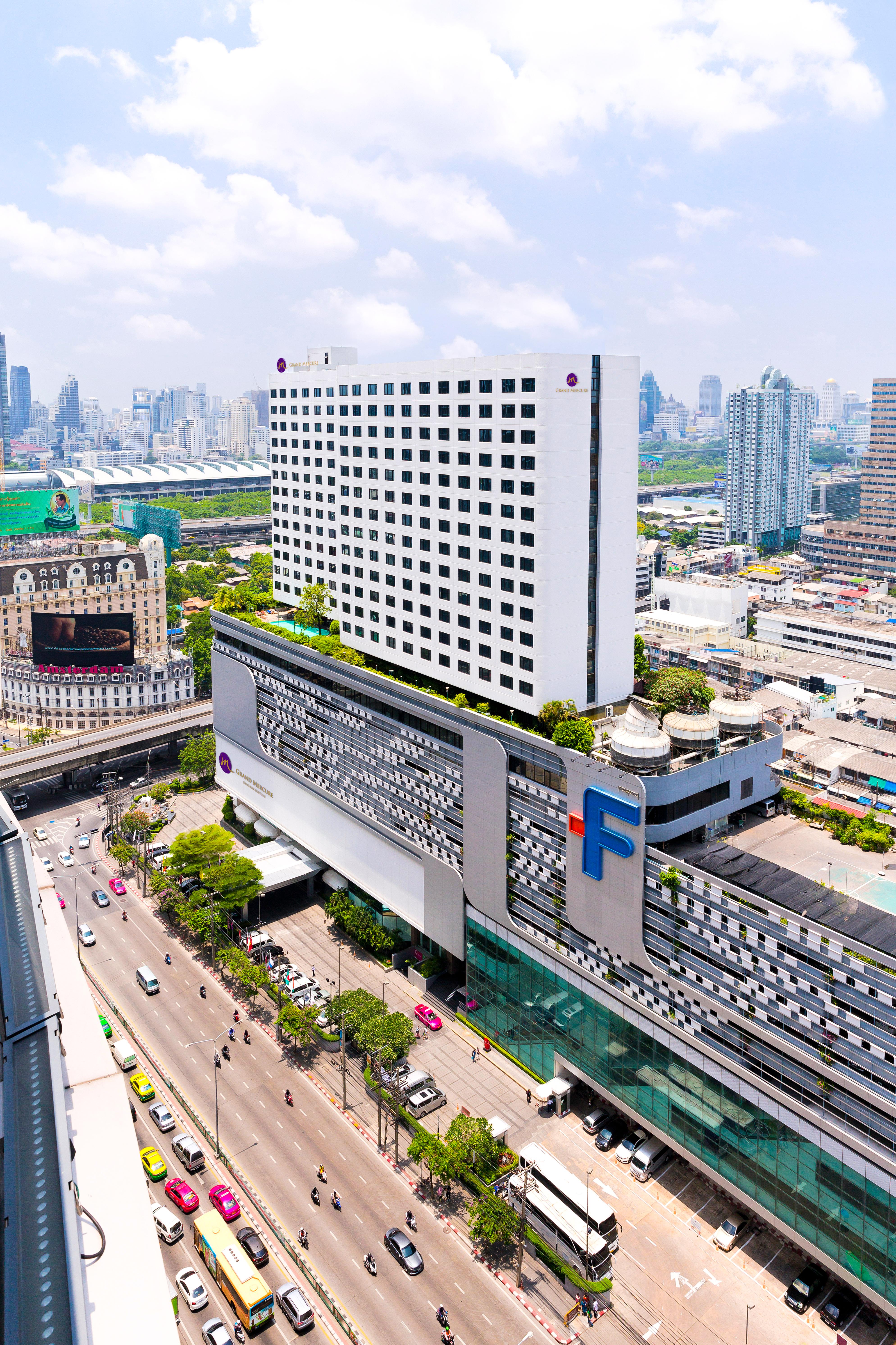 Grand Fortune Hotel Bangkok Exterior photo